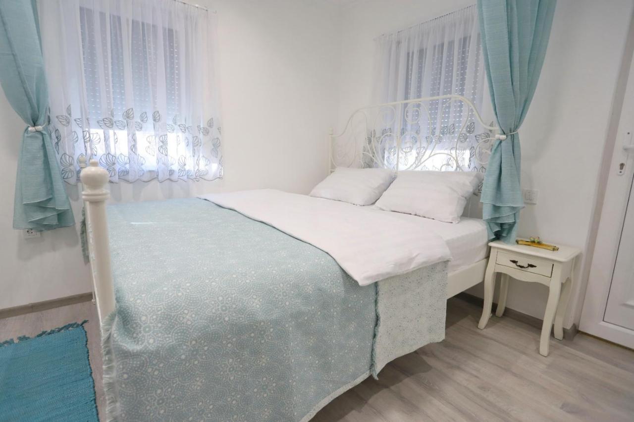 Central Luxury Apartments Oradea Luaran gambar