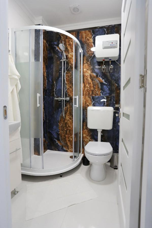 Central Luxury Apartments Oradea Luaran gambar